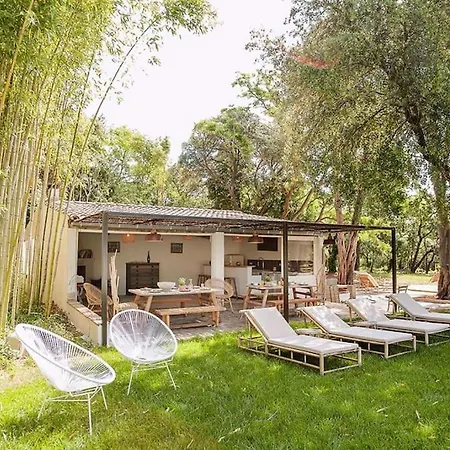 度假居 Maison 22 Personnes De 600 M² Avec Piscine & Parc 尼姆